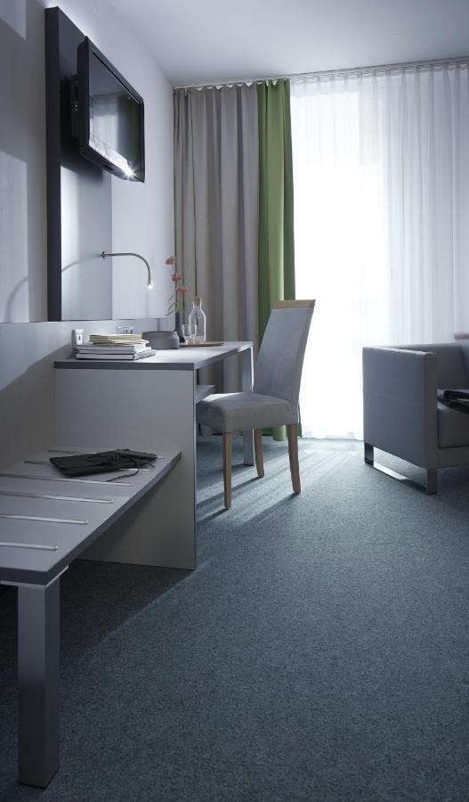 Bfwhotel Und Tagungszentrum Нюрнберг Екстериор снимка